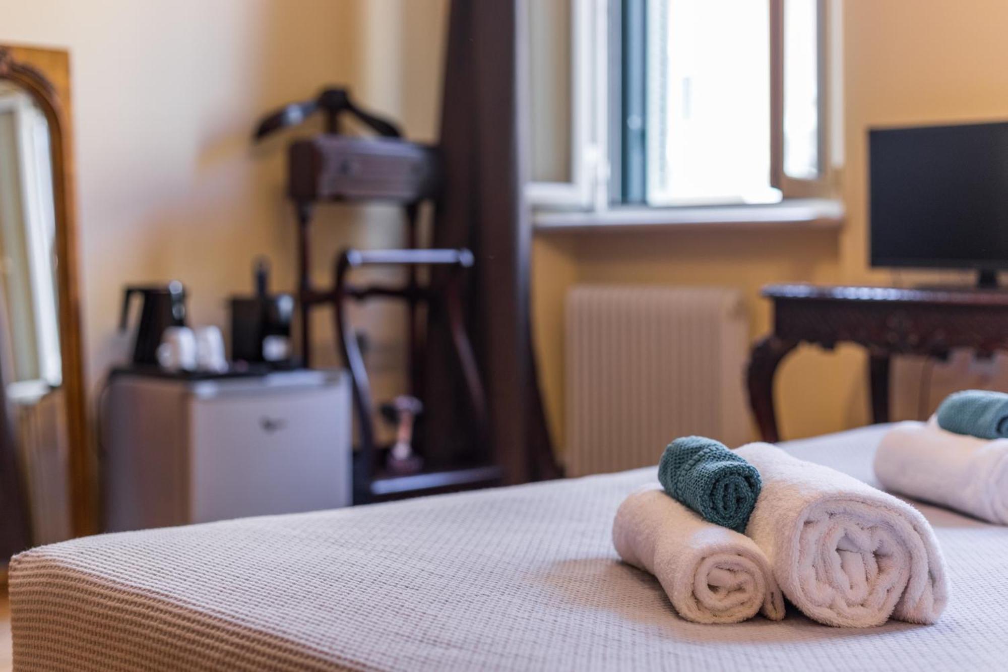 Moraitis Mansion Apartman Corfu  Szoba fotó